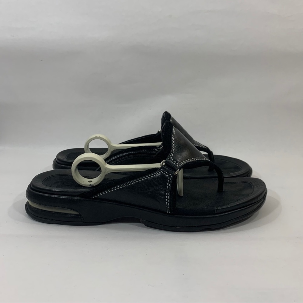 Cole Haan x Nike Sandals Women’s Size 8.5.